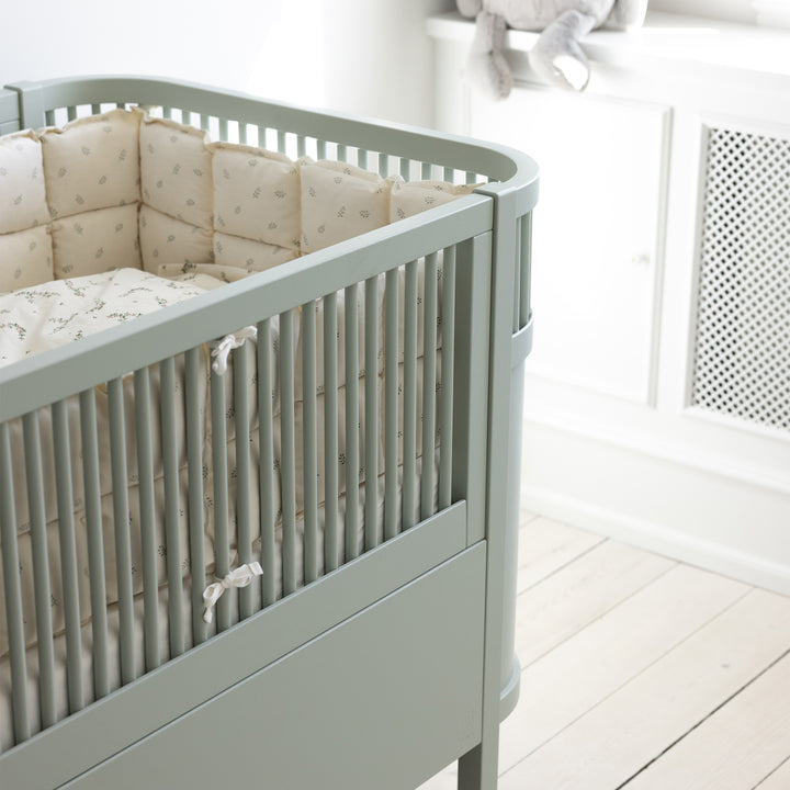 Sebra song, Baby og Junior, Mist Green