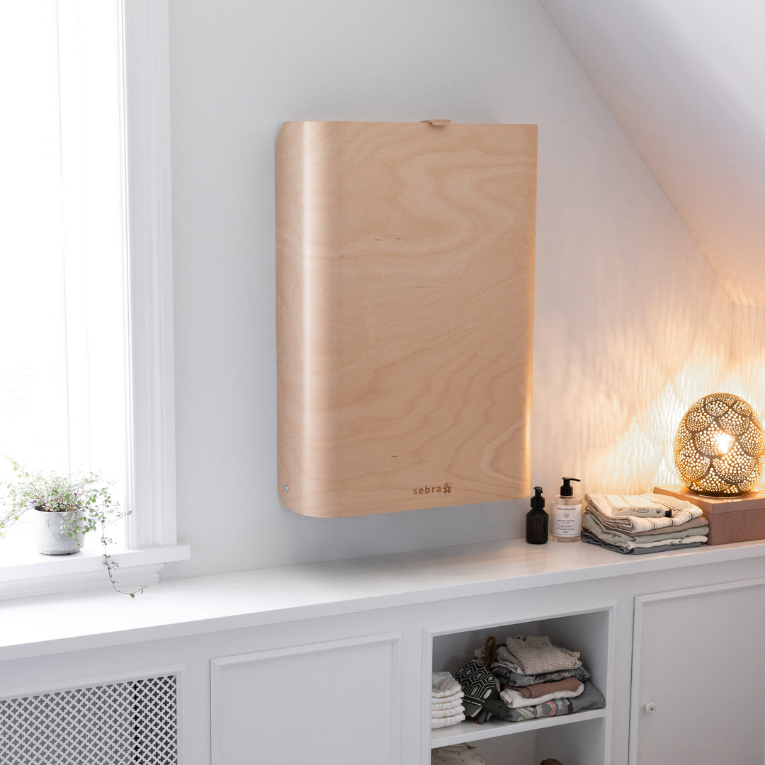 Pusliborð til vegg, Wooden