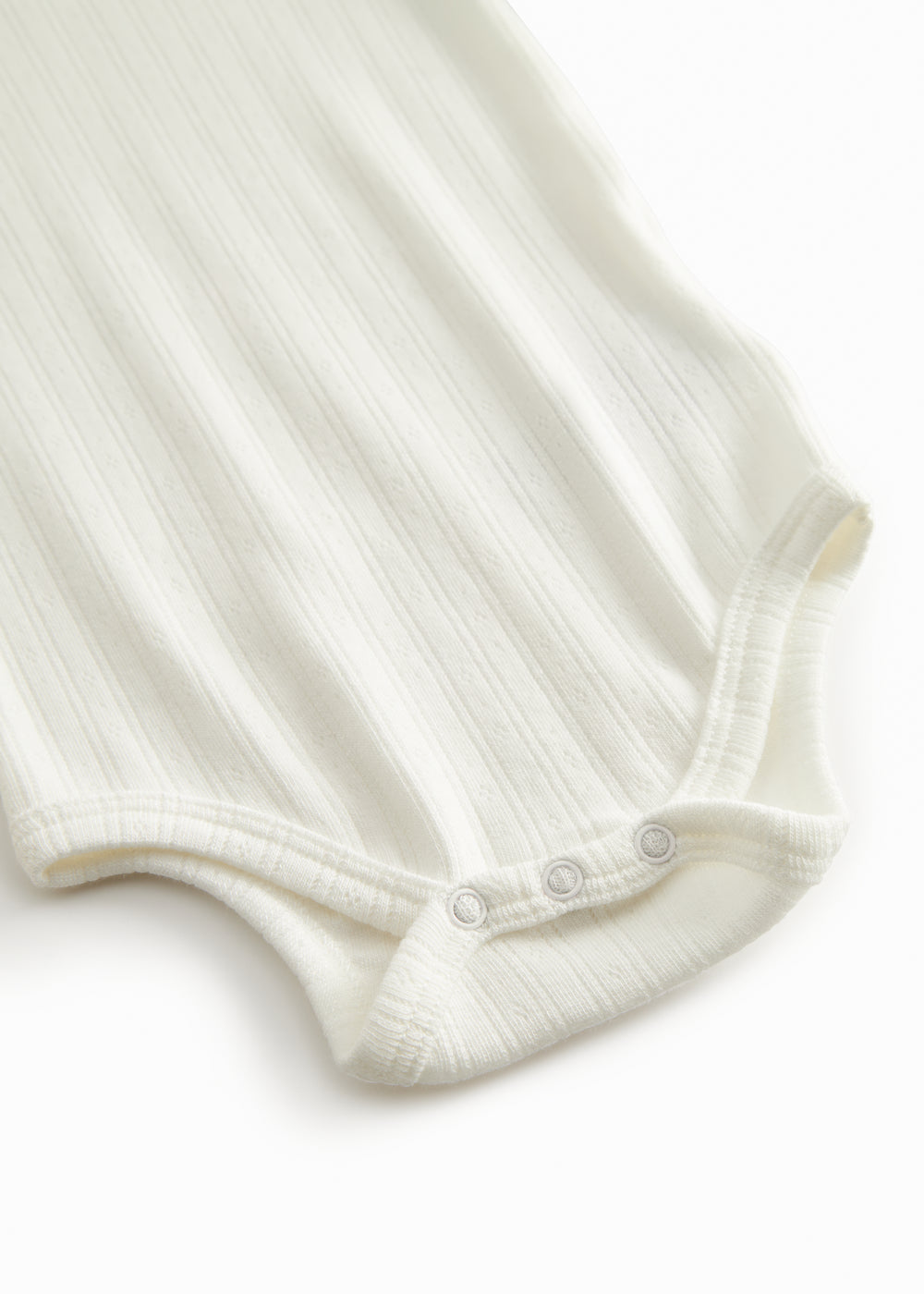 Benedicte body, Gentle White