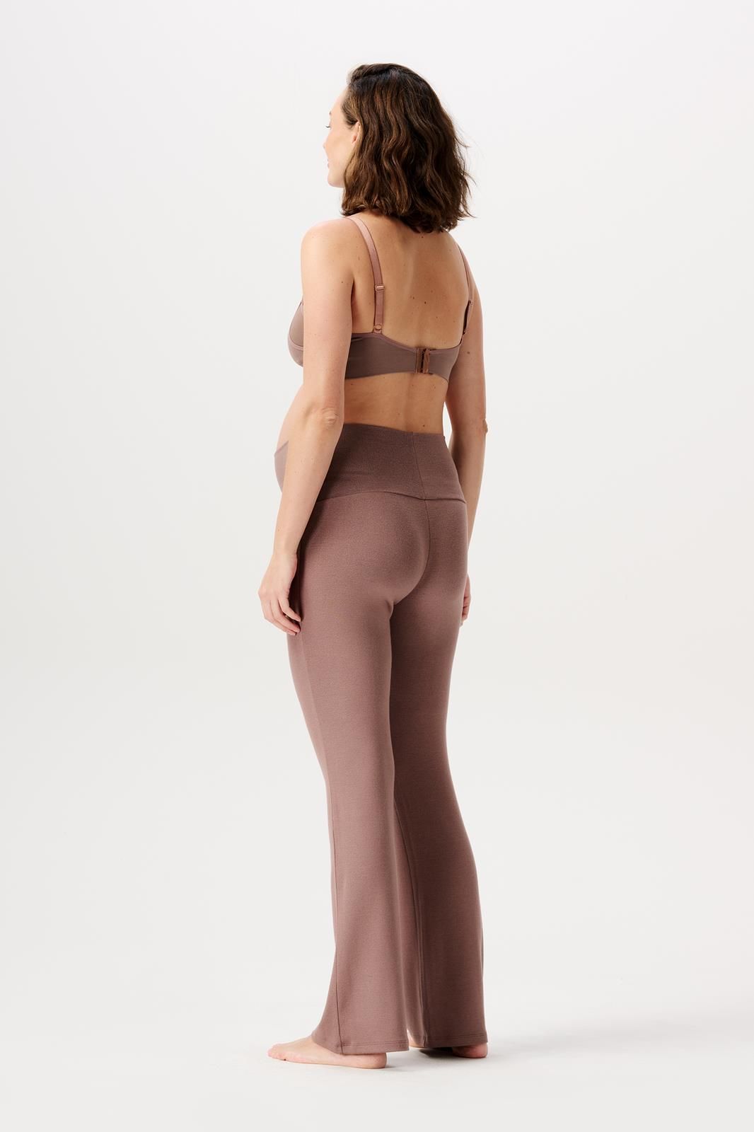 Luci buksur, Deep Taupe