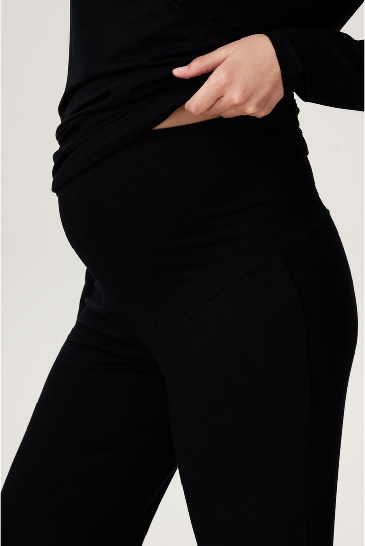 Visby buksur, Black