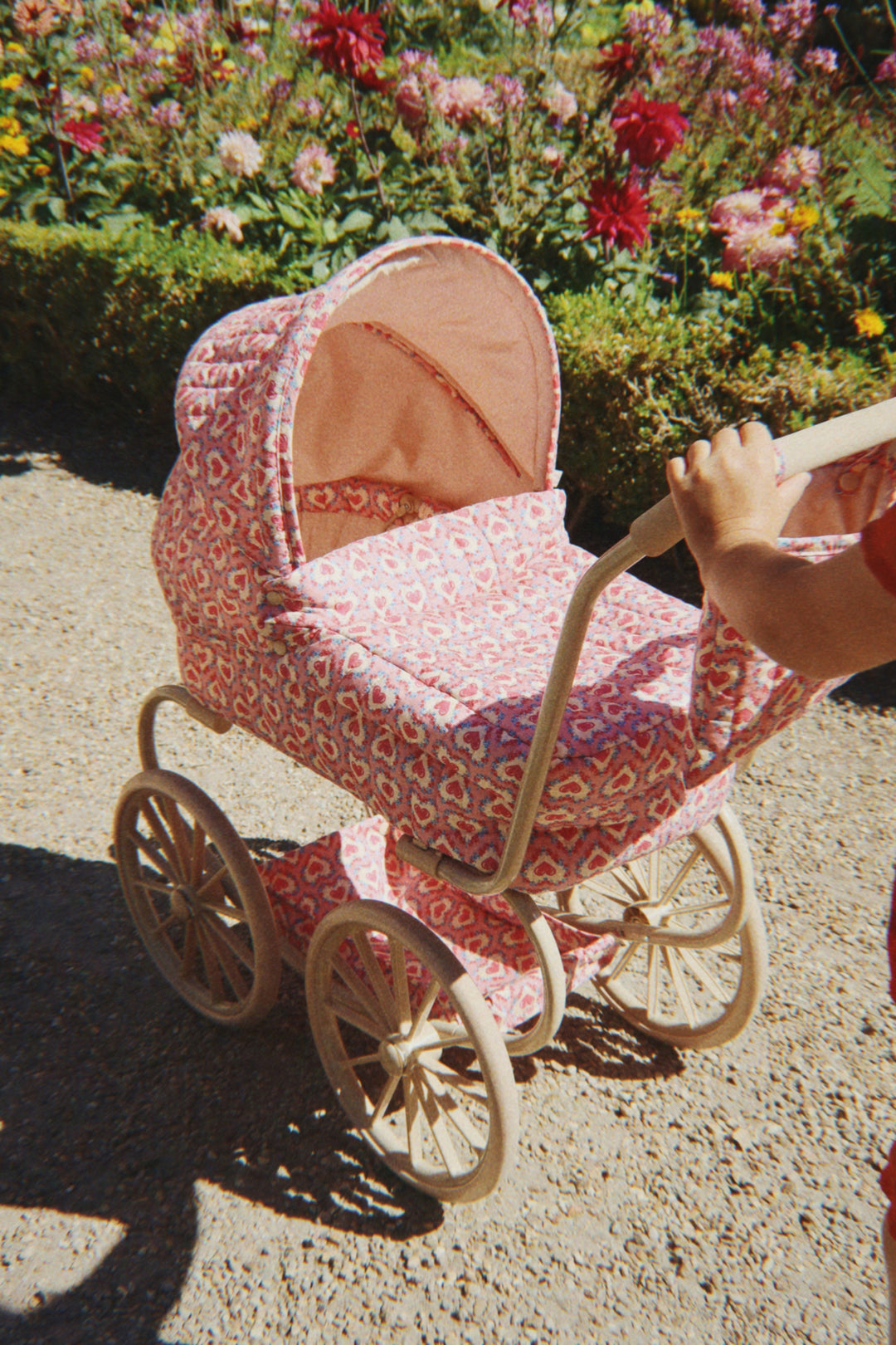 Minnie dukkuvognur, Felice Rose
