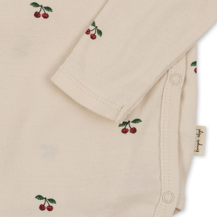 Newborn body, Cherry